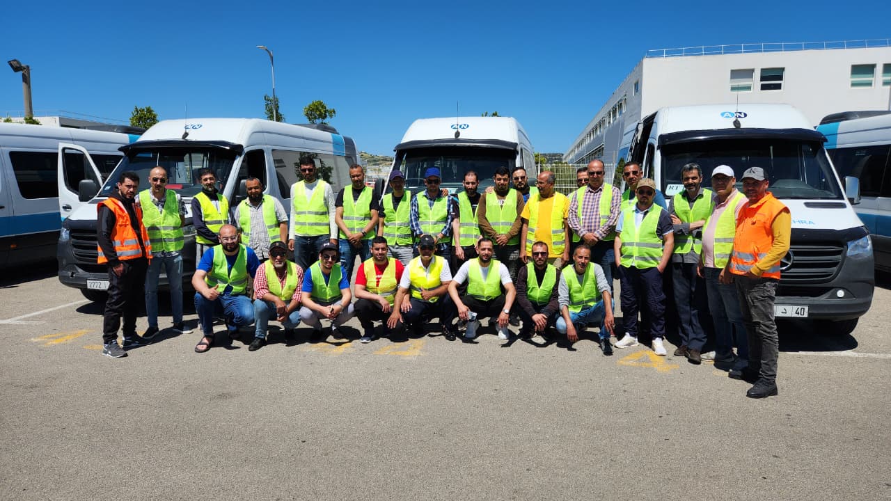 AINZOHRA TRANS , Transport de personnels à Tanger