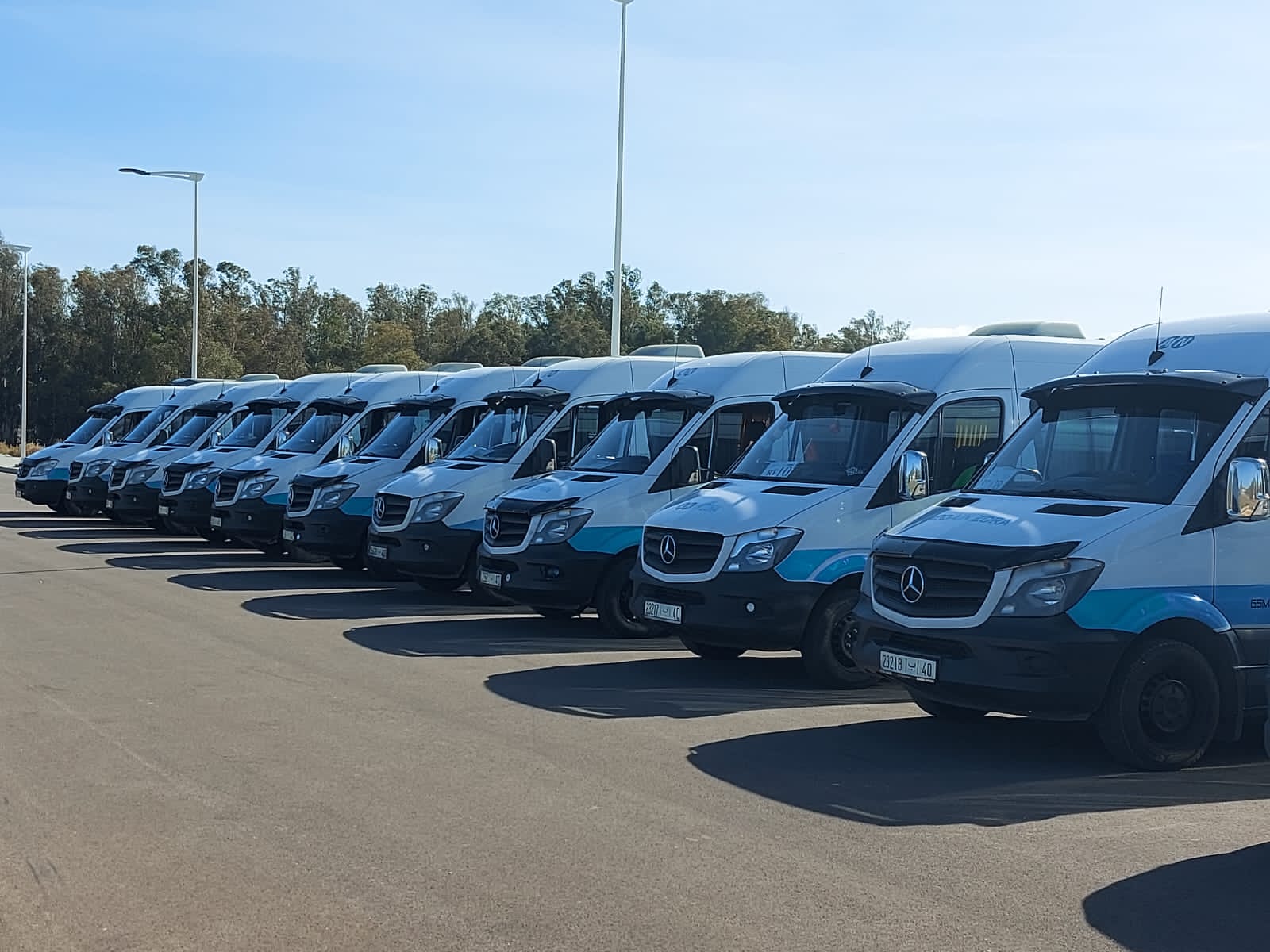 AINZOHRA TRANS , Transport de personnels à Tanger